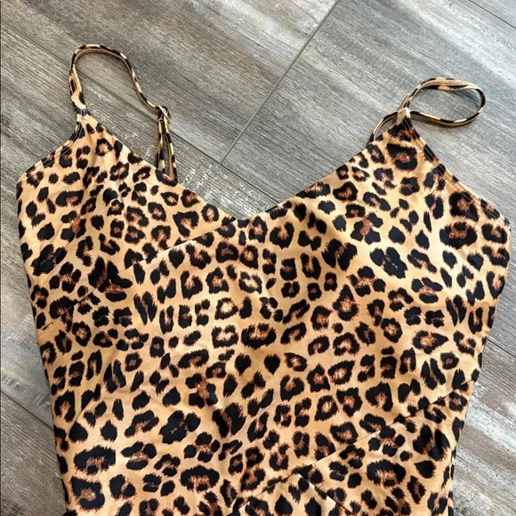 Summersalt Marina Leopard One Piece Swimsuit Size 6